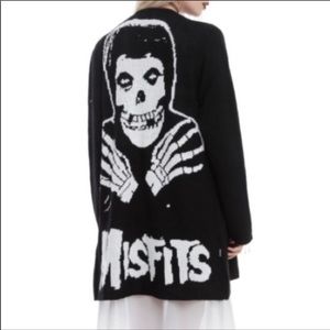 Misfit cardigan